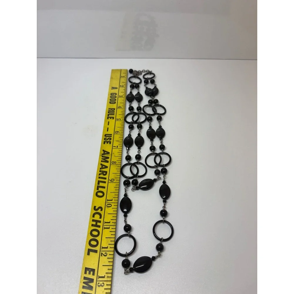 Black Beaded Long Strand Necklace Silver Tone Geometric Circle Links